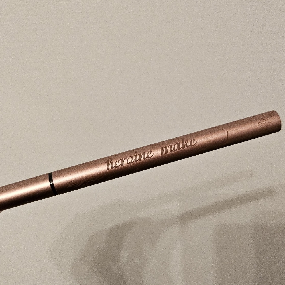 Heroine Make Soft Define Cream Pencil